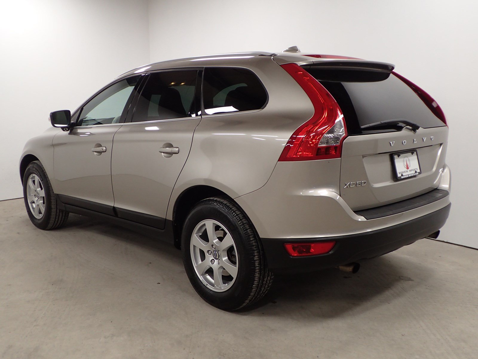 PreOwned 2012 Volvo XC60 3.2 AWD Premier Sport Utility in